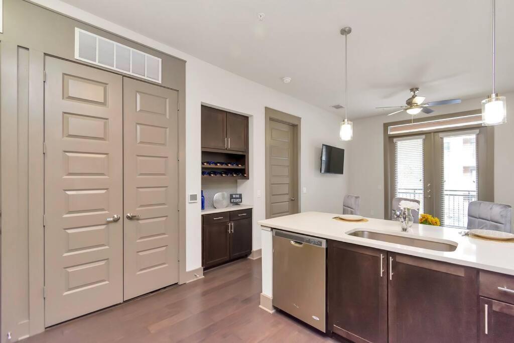 U1 Penthouse Downtown Houston 1Br 1Bth Apt Book Now!! Ngoại thất bức ảnh